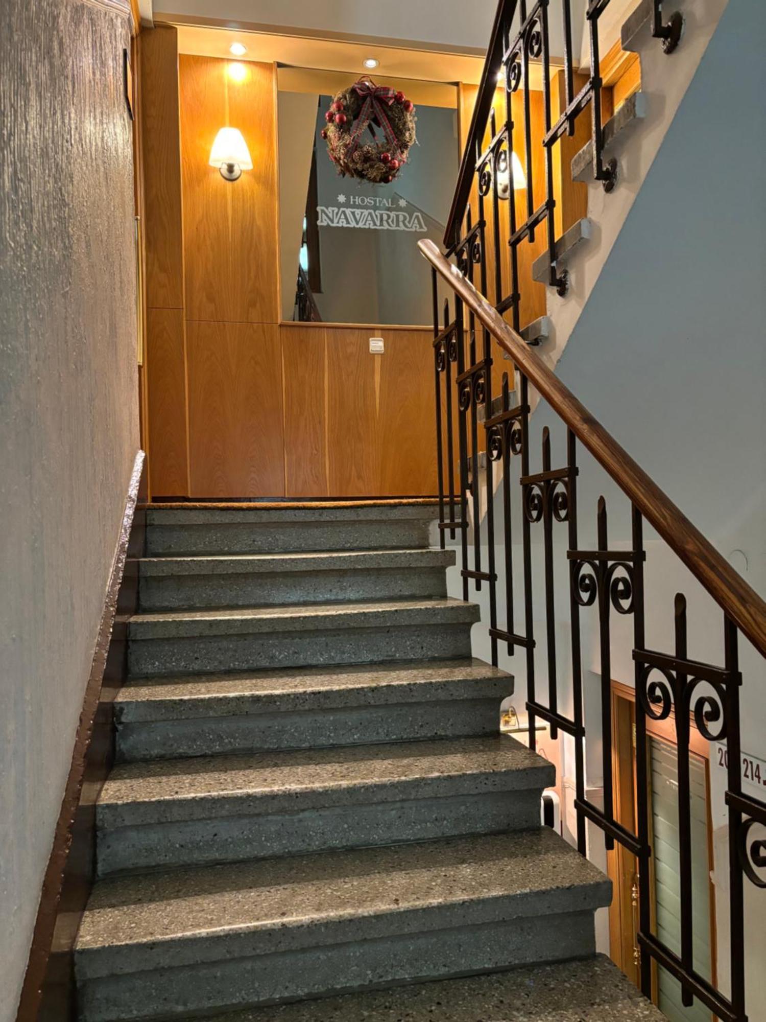 Hostal Navarra Памплона Экстерьер фото