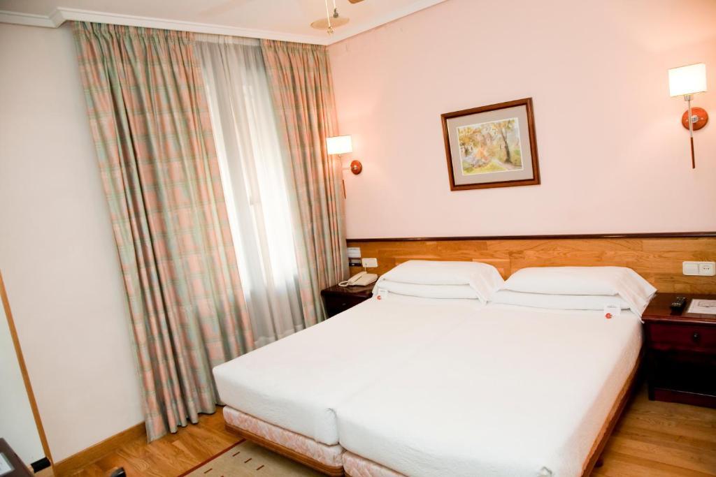 Hostal Navarra Памплона Номер фото